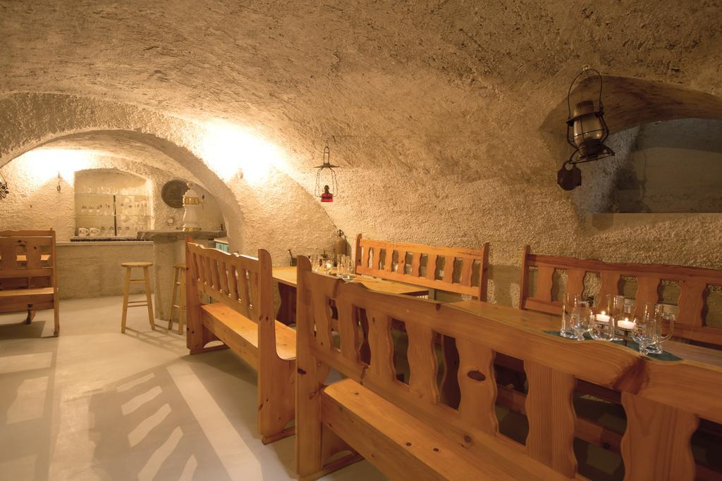 Zemianska Kuria Vachtar Otel Kralova Lehota Dış mekan fotoğraf