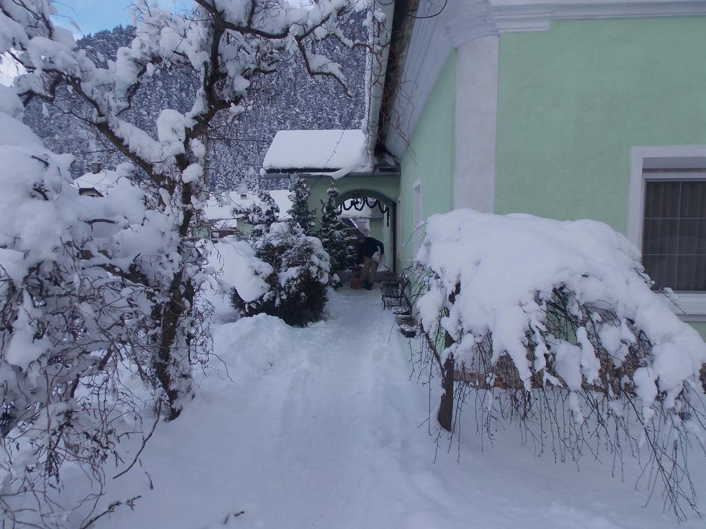 Zemianska Kuria Vachtar Otel Kralova Lehota Dış mekan fotoğraf